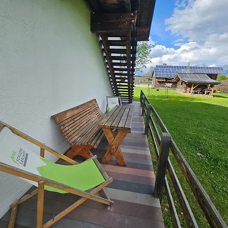 Schloss Saalhof- Schlossflair, Wellnessauszeit, Bauernhofleben, Familienzeit Im Historischen Apartment Zentral Zwischen Zell Am See Und Saalbach-Hinterglemm Apartment Maishofen
