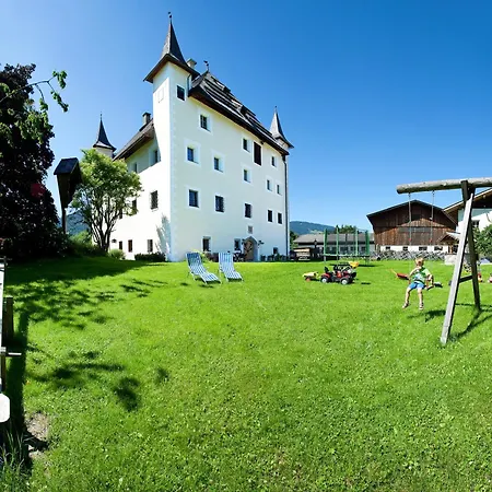 Schloss Saalhof Maishofen