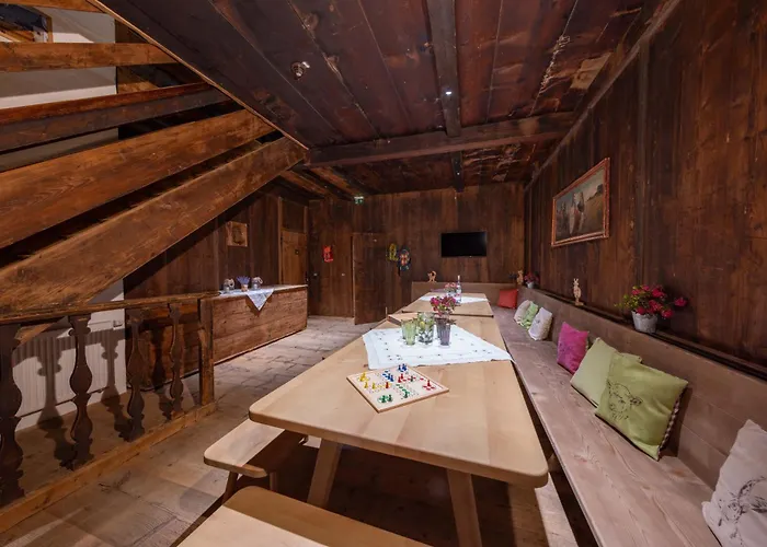 Schloss Saalhof Maishofen